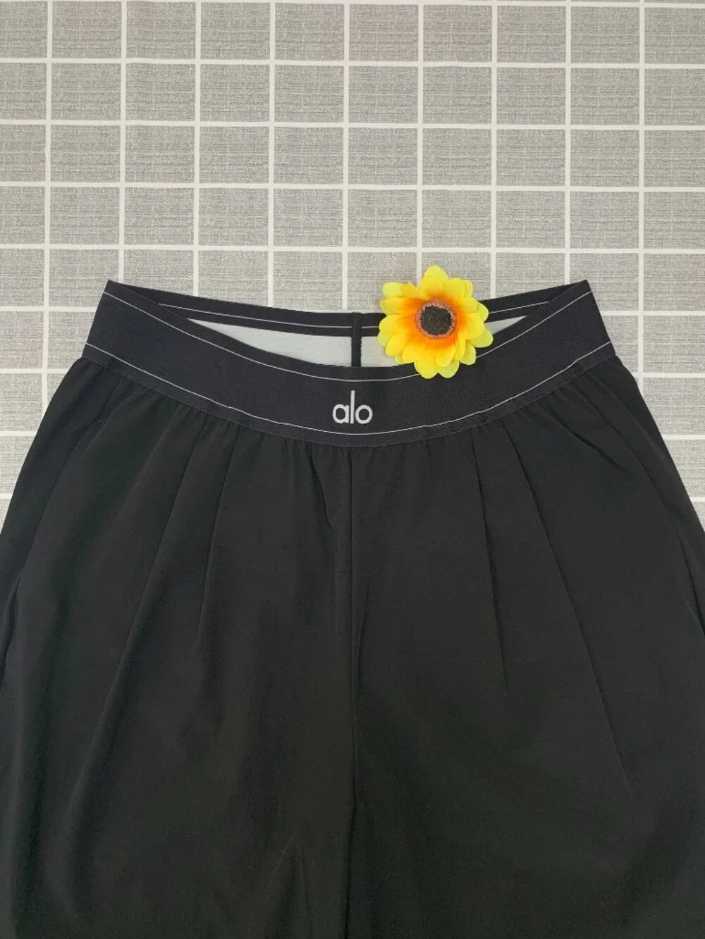ALO Yoga Black Suit Up Pants (Regular 30-inch)😉Athleisure Office Women's XS📚 - Picture 4 of 10